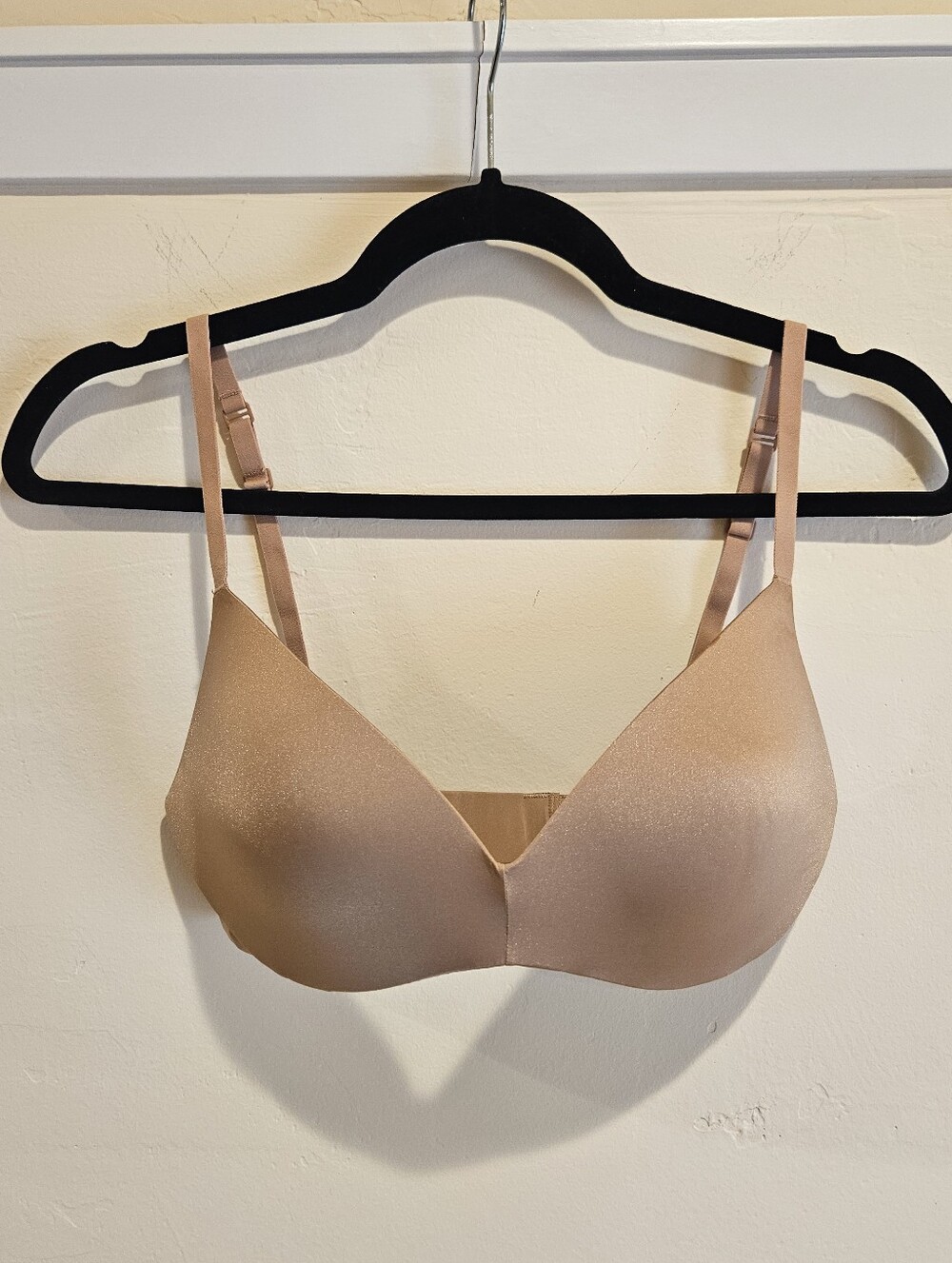 Skims Wireless Form T-Shirt Demi Bra 32D Ochre
